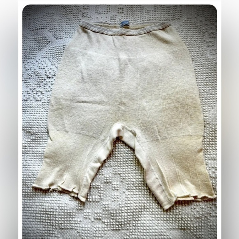 Women's Cream Ribbed Knit Sleep Shorts